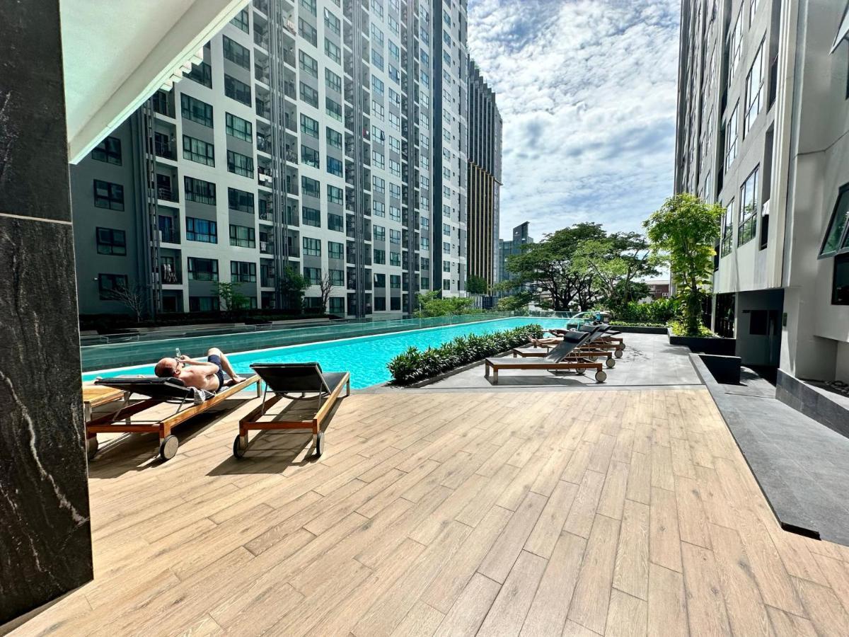 Best Location Condo With Swimming Pool, Gym, Sauna, Washing Mashine, Fast Internet In Central Of Pattaya Exterior foto